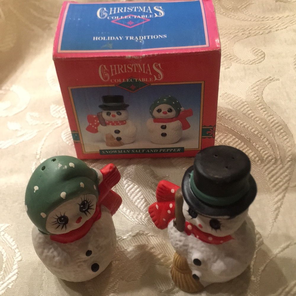 Christmas Collectable Snowman Salt/Pepper Shakers, Retro, Vintage.